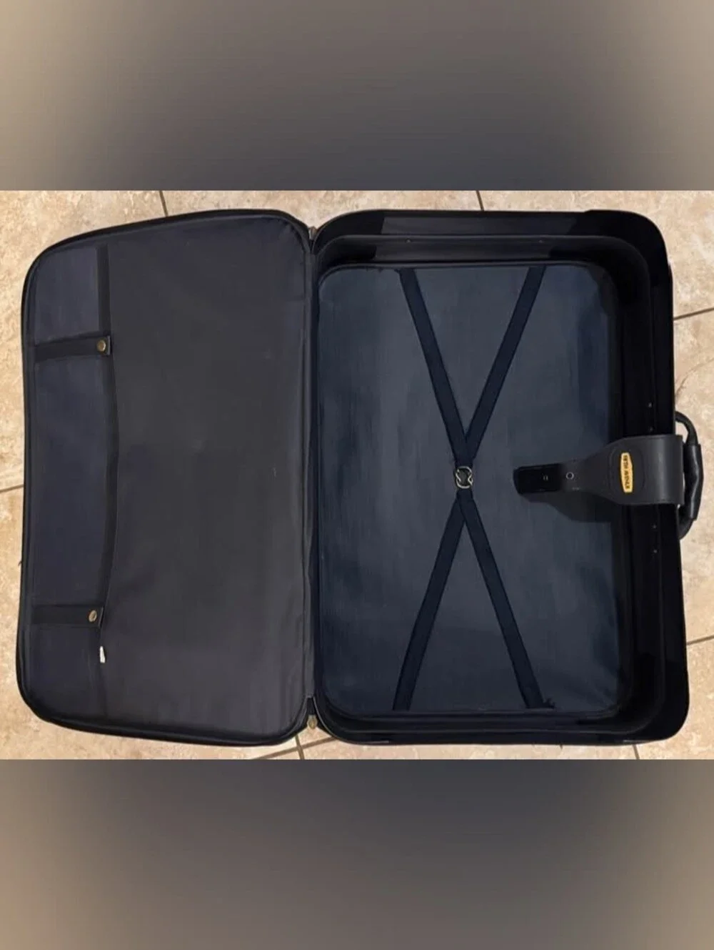 Saks 5th 2pc suitcase set